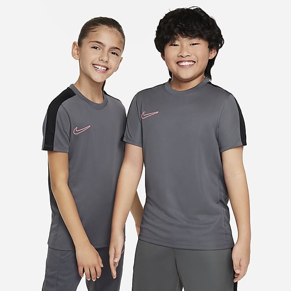 Boys nike tees store